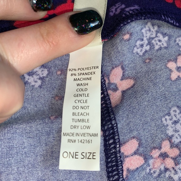 LuLaRoe One Size Leggings - Picture 5 of 7